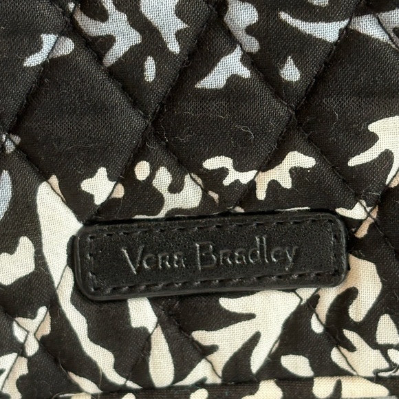 Vera Bradley Black and White Floral laptop Bag with coin Pouch - Picture 5 of 12
